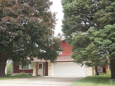 211 W Ferner St, Marshalltown, IA, 50158