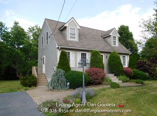 79 Longmeadow Rd, Taunton, MA 02780