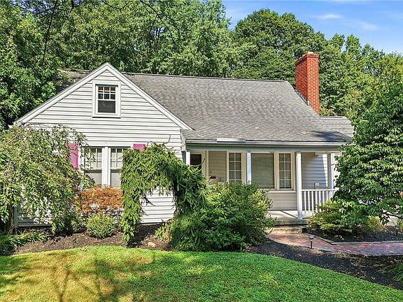 4th image of 4746 Firnley Ave