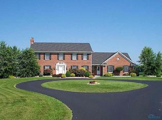 7758 State Route 2, Hicksville, OH 43526