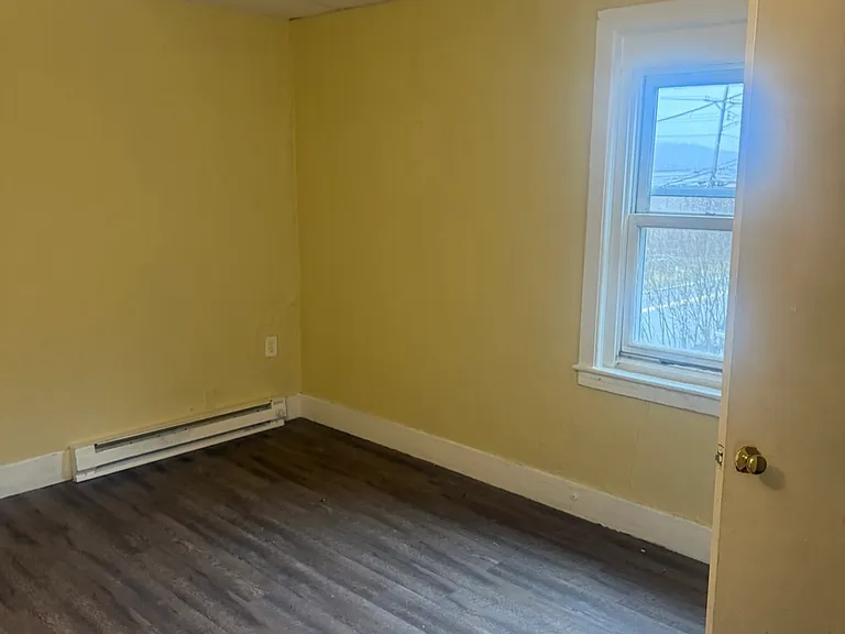 430 Norwich Ave #430 — Photo 5