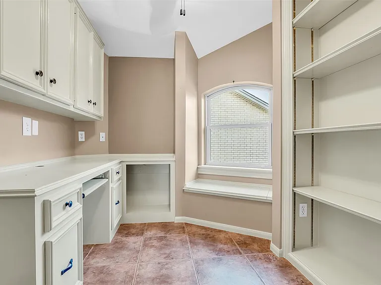 7159 Kingston Cove Ln — Photo 26