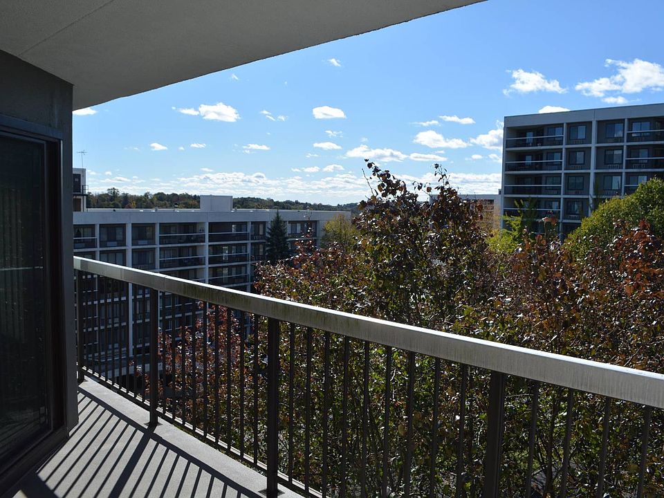 1st image of 500 High Point Dr Ph 8