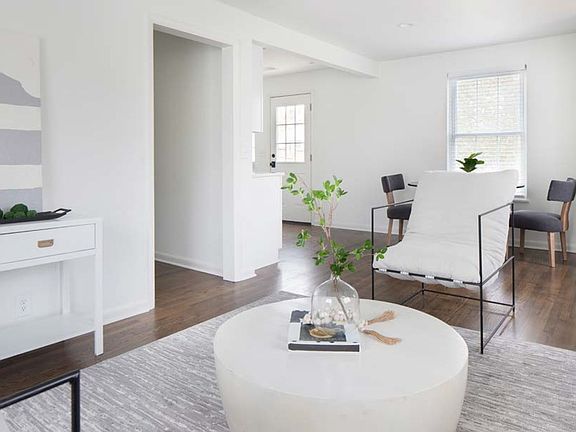 4th image of 203 Leake Ave #203A