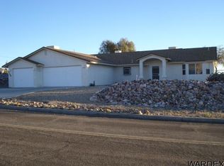 4198 Mercer Rd, Bullhead City, AZ 86429