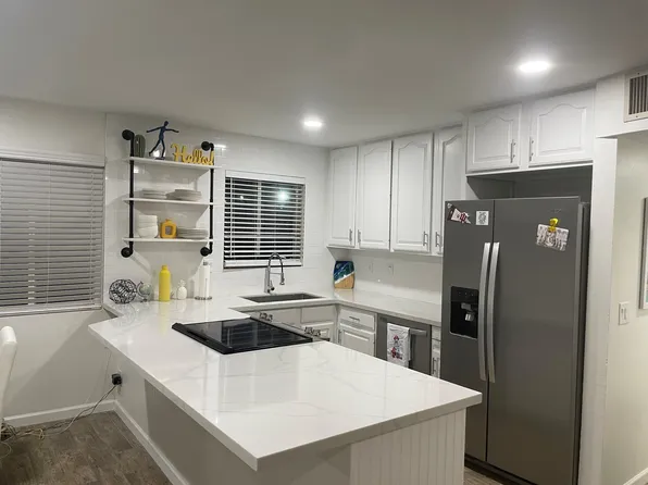 608 N 74th Pl, Scottsdale, AZ 85257