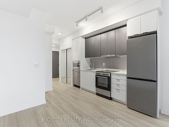 4th image of 9763 Markham Rd #202