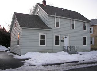18 Richardson St, Pittsfield, MA 01201