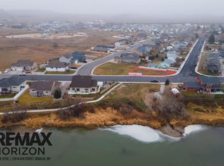 807 Leal St, Douglas, WY 82633