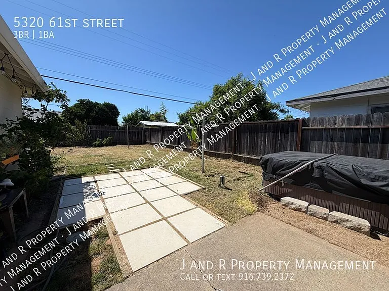 5320 61st St — Photo 11