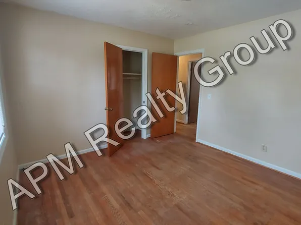 329 Ovanta Rd, Columbia, SC 29209