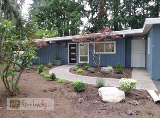 14232 Lake Hills Blvd, Bellevue, WA 98007