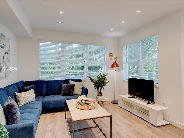 1550 Drexel Ave #101 — Photo 19