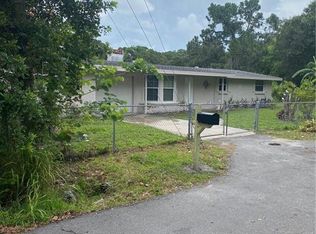 3510 Carmichael Ave, Sarasota, FL 34234