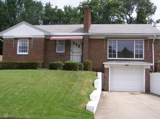 143 Lake Ave, Erie, PA 16511