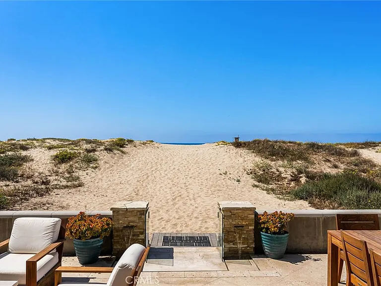 7304 W Oceanfront — Photo 28