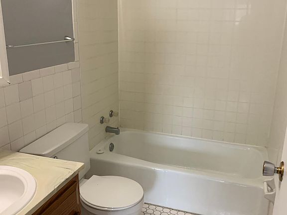 3rd image of 10253 W 34th St APT 302