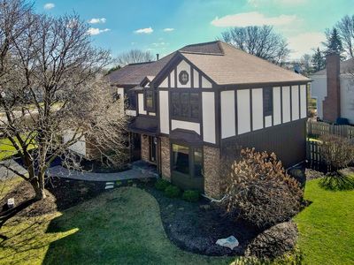2012 Somerset Ln, Wheaton, IL, 60189