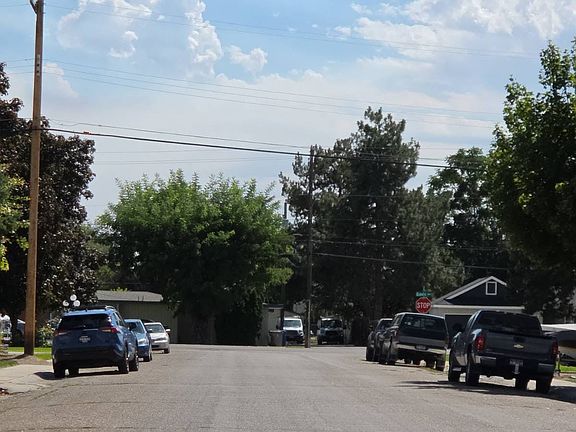 4th image of 119 Winther Blvd
