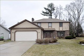 1st image of 46 Loch Haven Ln