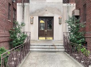 686 2nd Ave #3C, New York, NY 10016