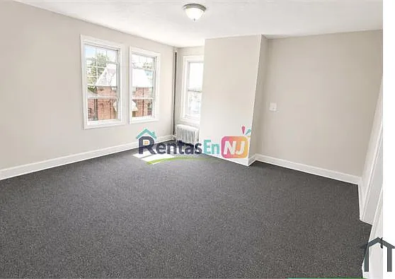 14 Nursery St — Photo 4