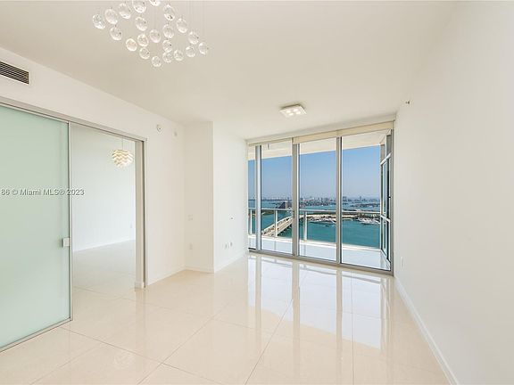 3rd image of 1100 Biscayne Blvd Unit 3604