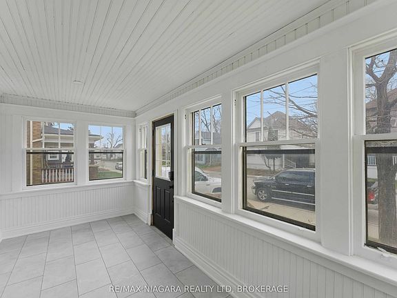 3rd image of 4733 Jepson St