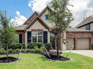 19810 Crested Peak Ln, Cypress, TX 77433