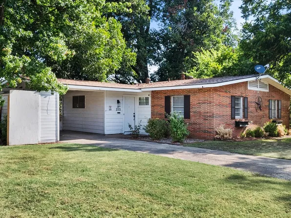 2101 Marilyn Ln, Arlington, TX 76010