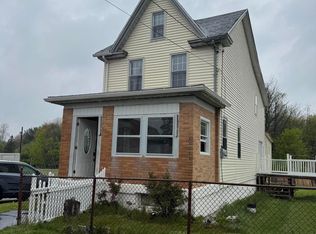 43 E Maple St, Tresckow, PA 18254
