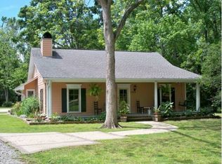 1122 Claiborne Rd, Baton Rouge, LA 70810