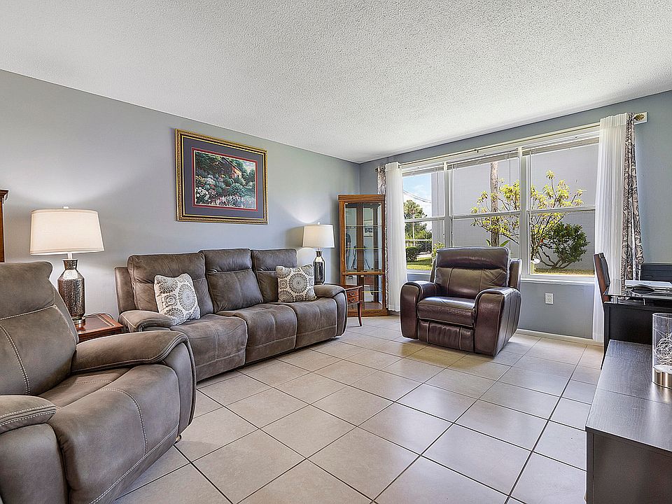1st image of 200 Bounty St APT 107