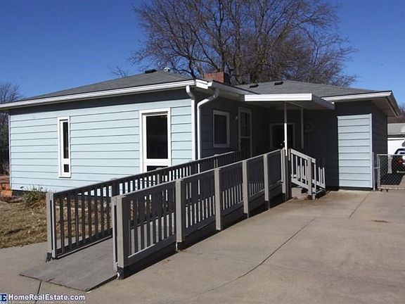 3rd image of 7701 Cherrywood Dr