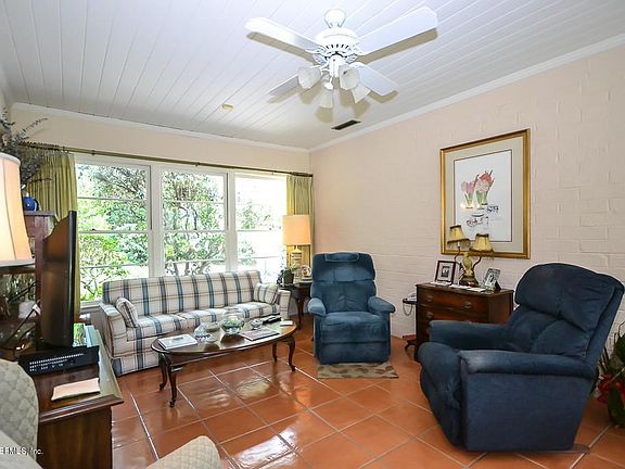 Lots of sunlight in this family room!