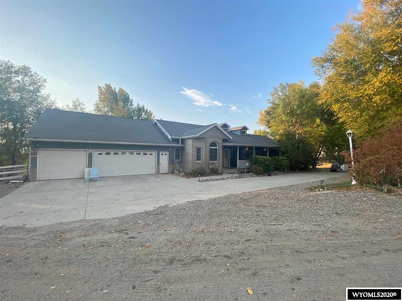 1718 Hilltop Dr Worland Wy 82401 Mls 20205773 Zillow