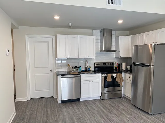 2 bed, 1000 sqft, $800 — Photo 2