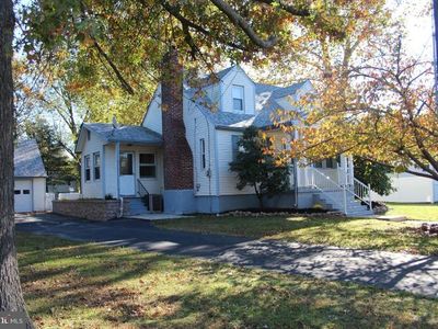 39 Villa Ave, Moorestown, NJ, 08057