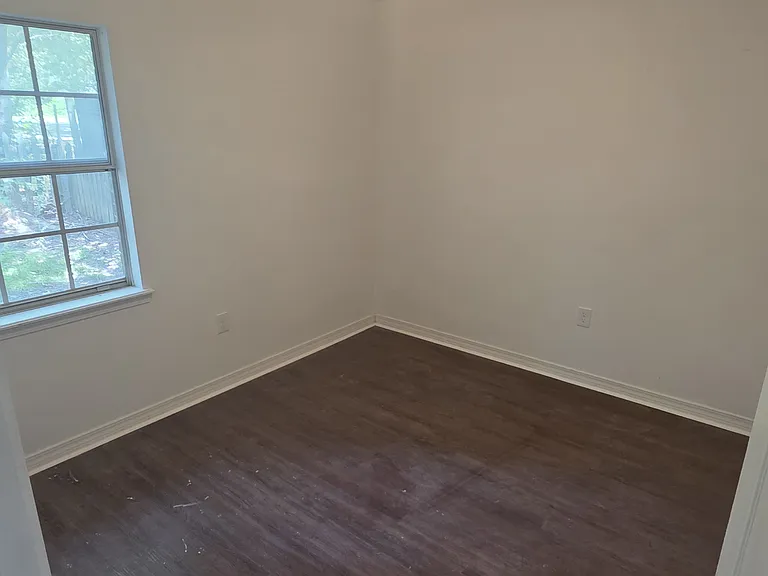 288 Planters Grv — Photo 8
