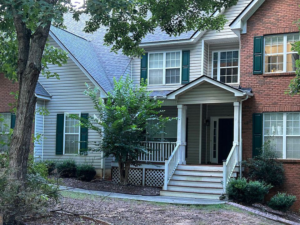 1st image of 160 Perry Creek Dr
