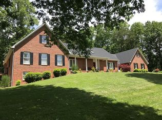 406 Old Clear Creek Rd, Marion, NC 28752