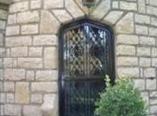 7207 NW Maple Ln, Platte Woods, MO 64151