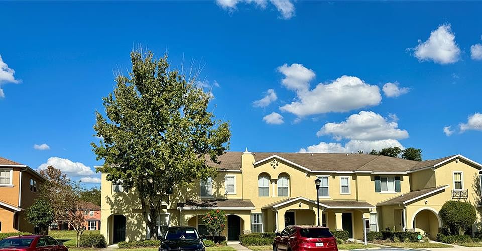 1st image of 10842 JOHANNA AVENUE