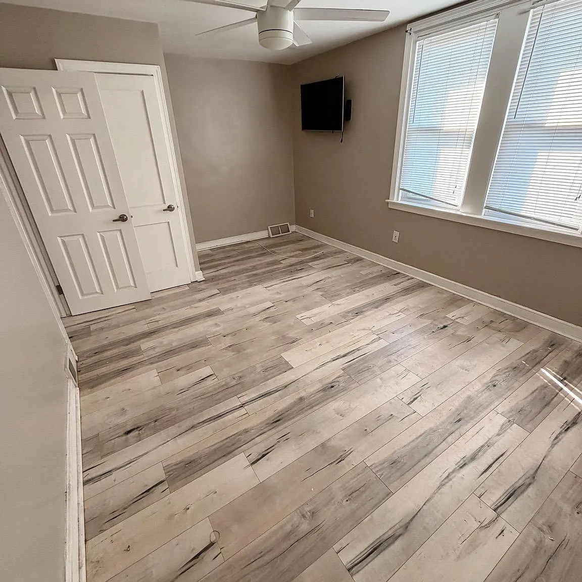 3 bed, 1046 sqft, $1,800 — Photo 4