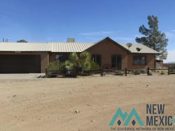 27185 Eisenhower St SE, Deming, NM 88030