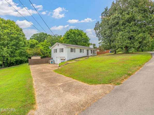 104 Westwood Dr, Clinton, TN 37716