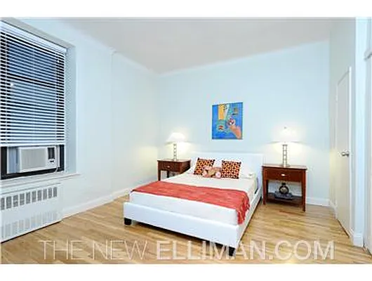 Sold by Douglas Elliman | media 15