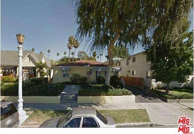 1st image of 1104 N Lake Ave