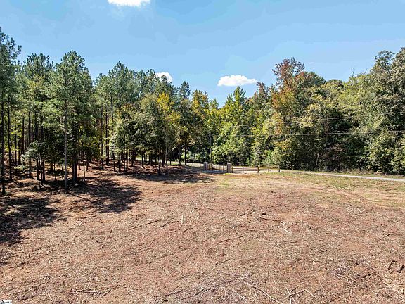 4th image of 2 Oak Hill Rd Tract 2