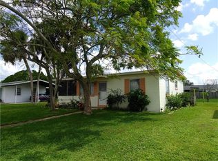 4656 Grobe St, North Port, FL 34287